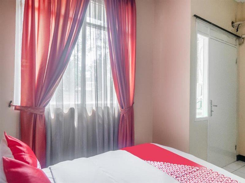 Oyo 3146 Emerald Hill Telukjambe Экстерьер фото